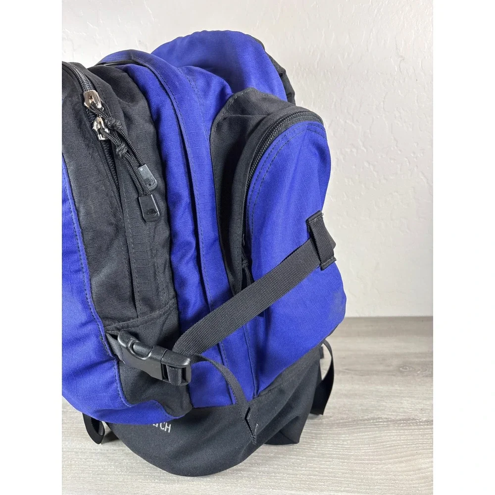 Vintage THE NORTH FACE Wasatch Backpack Outdoor Hiking Carry on Travel Bag 35L